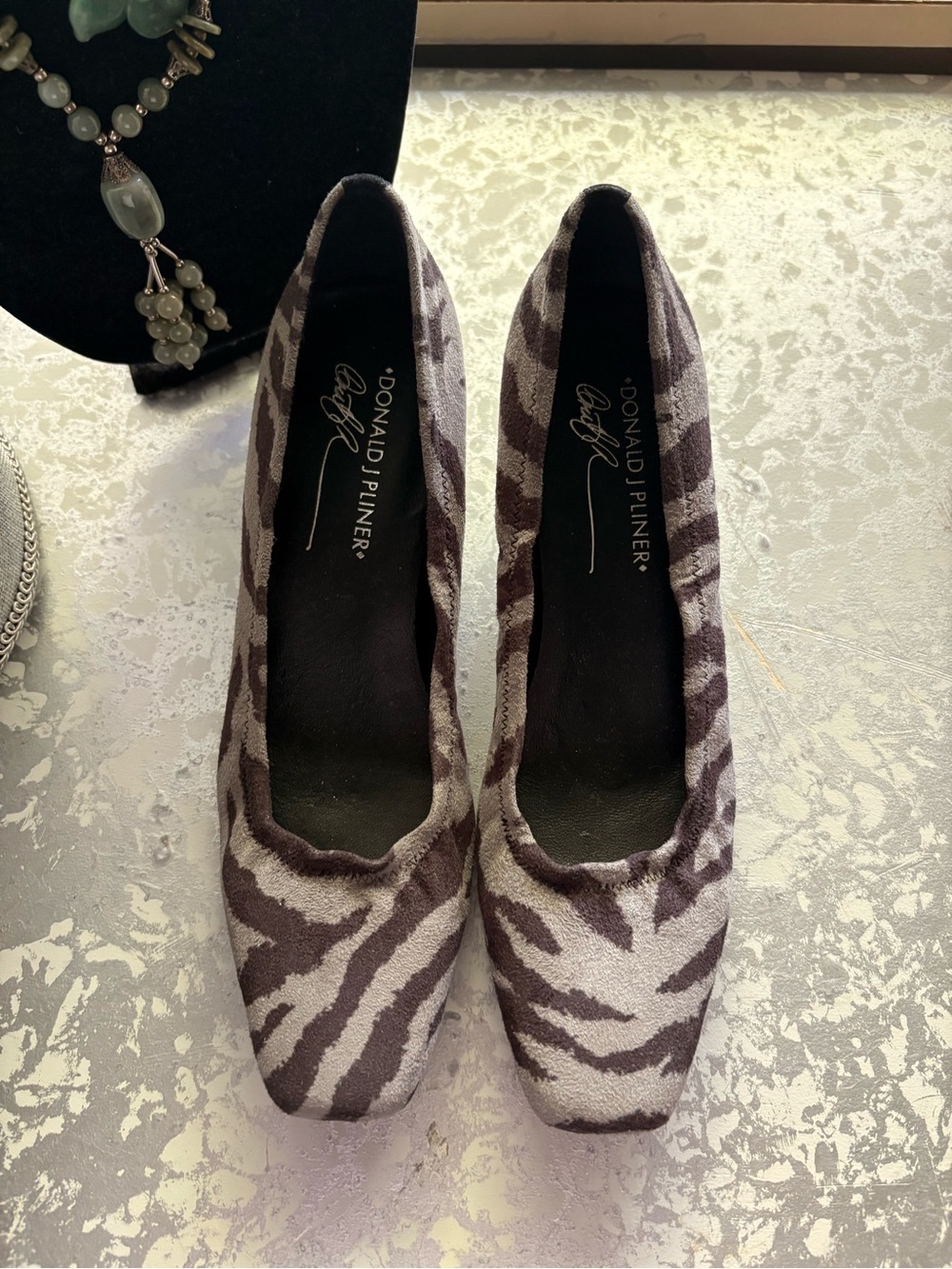 Donald J. Pliner Women's Gray Zebra Print Pumps size 7